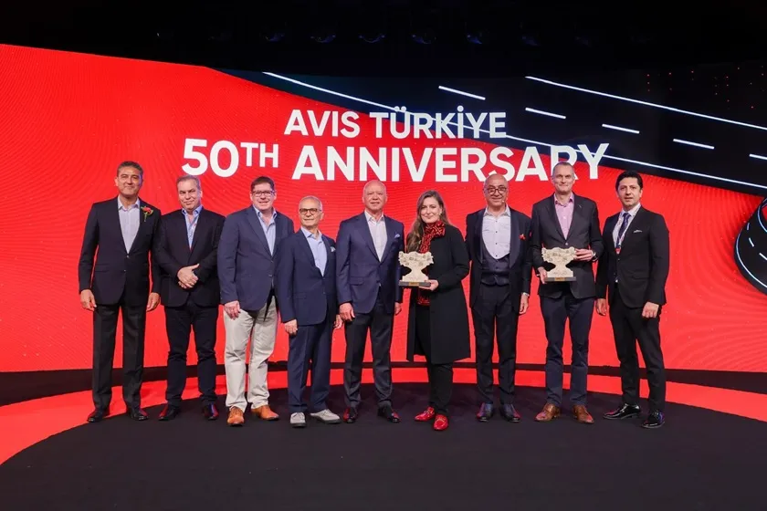 TÜRKİYE’DE ARAÇ KİRALAMA 50 YAŞINDA