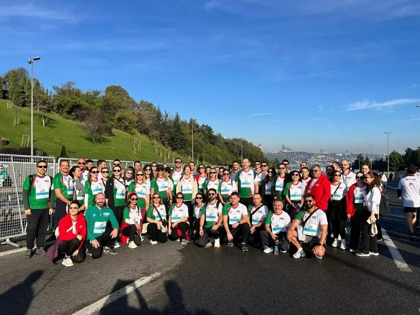İstanbuHDI Sigortal Maratonu’nda Lösemili Çocuklar İçin Koştu